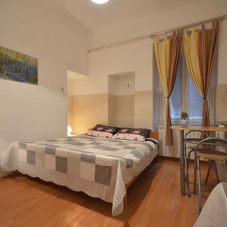 Apartment Porto Baross Rijeka Kamer foto