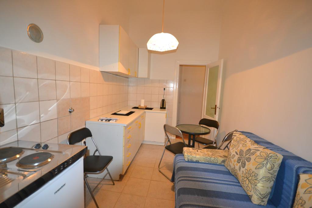 Apartment Porto Baross Rijeka Buitenkant foto